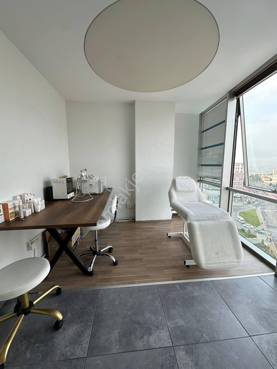 [güzel City] Perlavista Residence'de Satılık Lüks Ofis