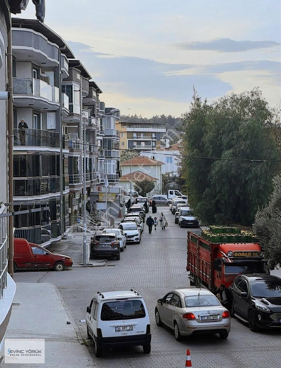 Menemen İsmet İnönü Mahallesinde Merkezi Konumda 3+1 Daire - Görsel 16