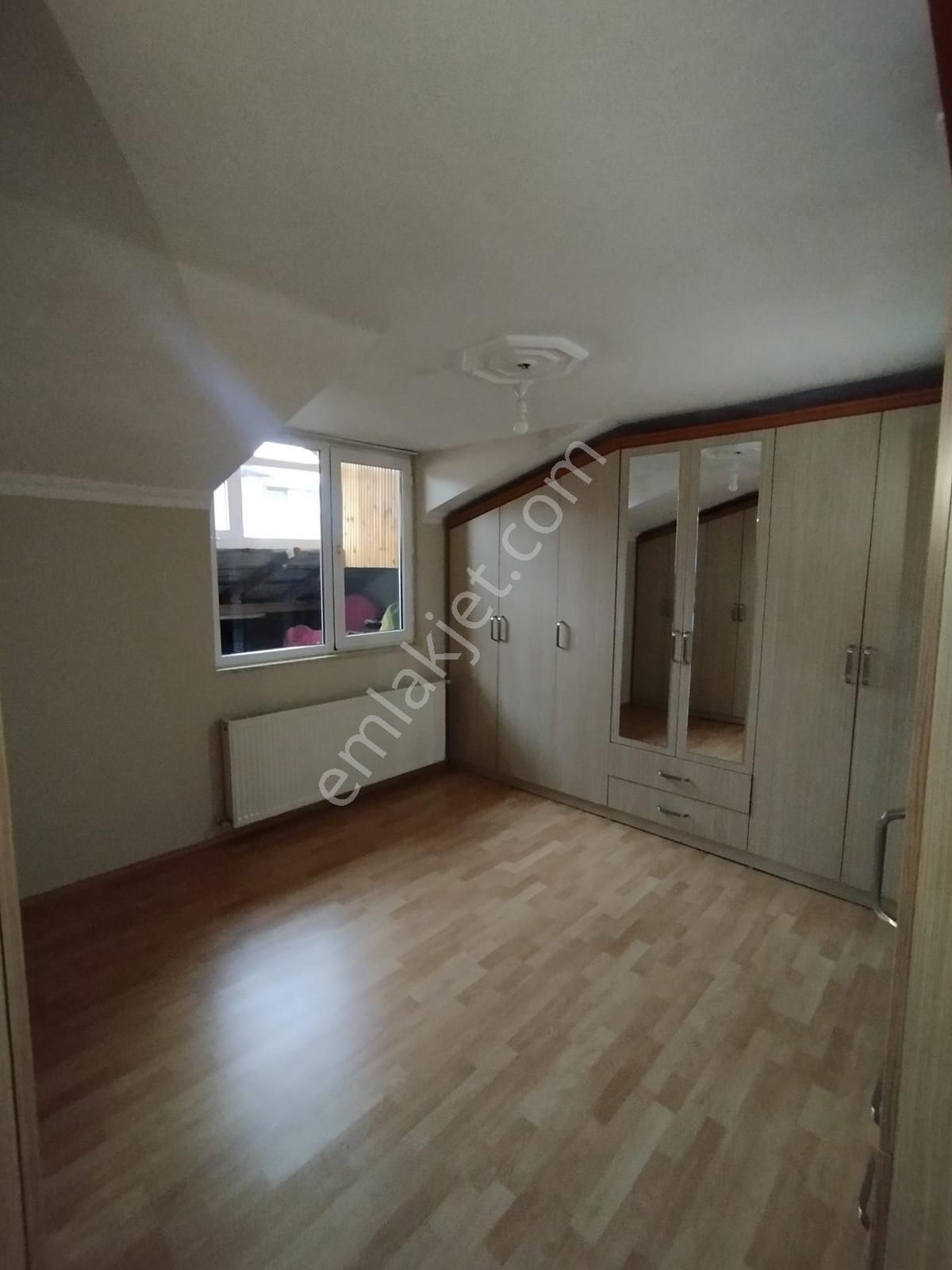 Çamlıca Ferah Mahallesi'nde 4+1 Kiralık Dubleks Daire - Görsel 23