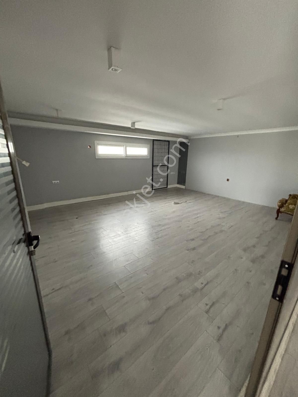 Çizgi Gayrimenkul'den İzmir Asfaltında 400mt2 Dükkan Kiralık - Görsel 11