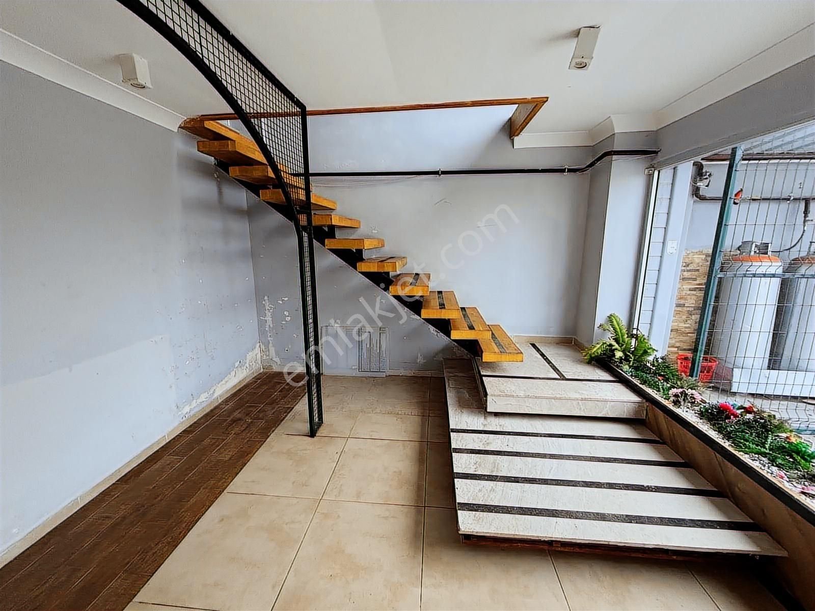 Çizgi Gayrimenkul'den İzmir Asfaltında 400mt2 Dükkan Kiralık - Görsel 10