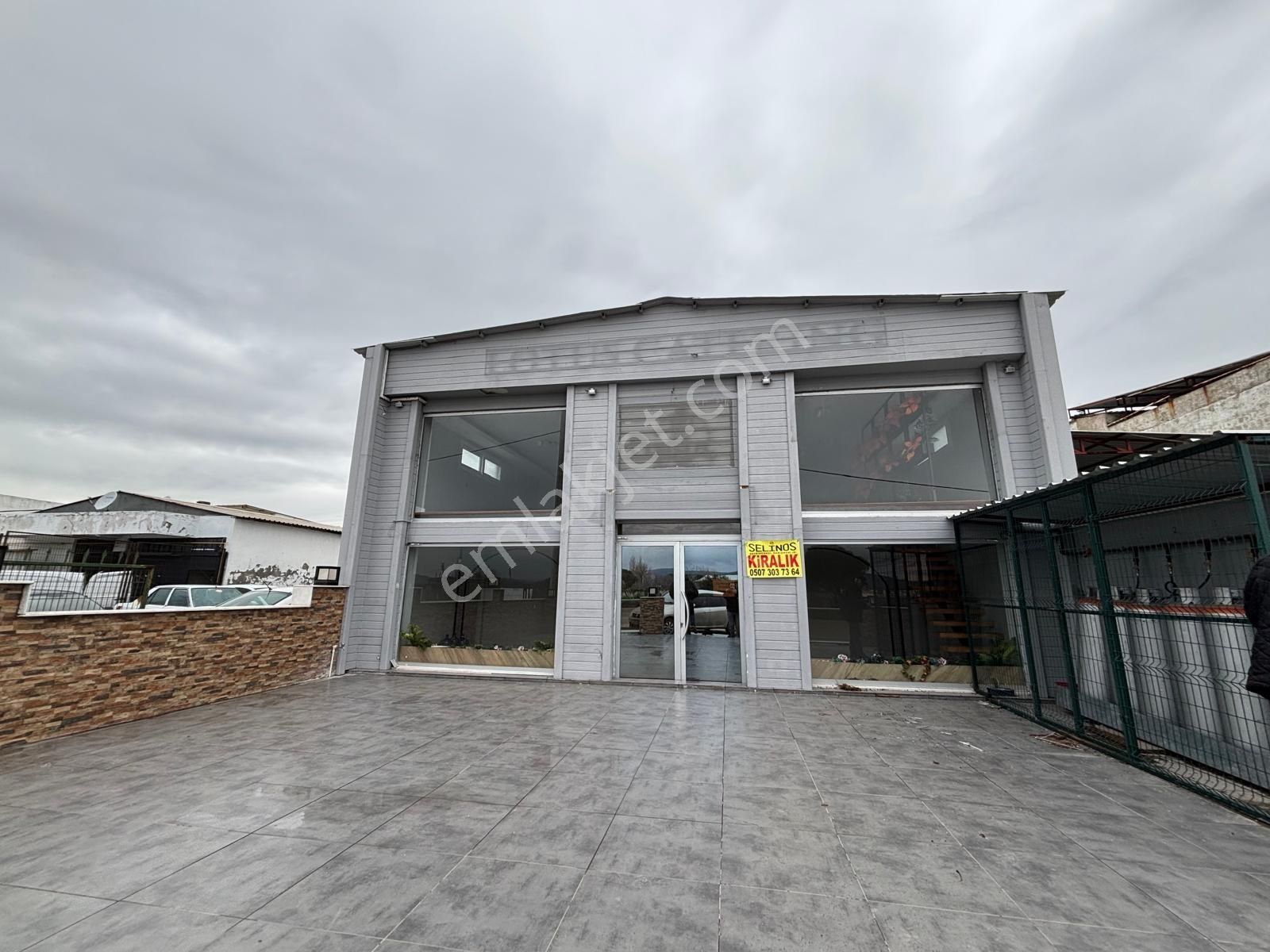 Çizgi Gayrimenkul'den İzmir Asfaltında 400mt2 Dükkan Kiralık - Görsel 34