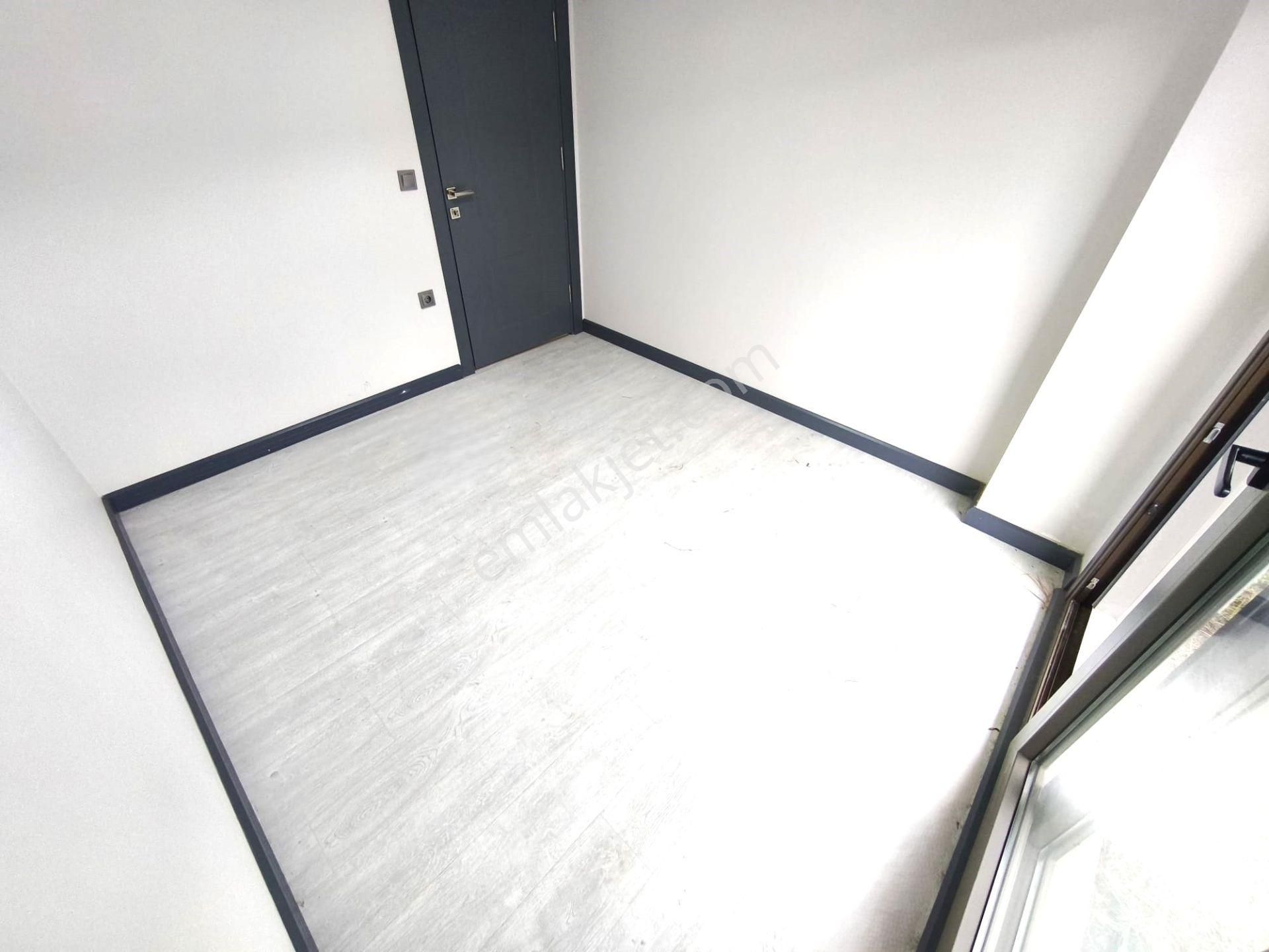 Burhaniye İskele'de Aygül'den Sıfır Denize 200 Mt Mustakil Tadında Bahçeli 2+1 Satılık Ters Dubleks - Görsel 25