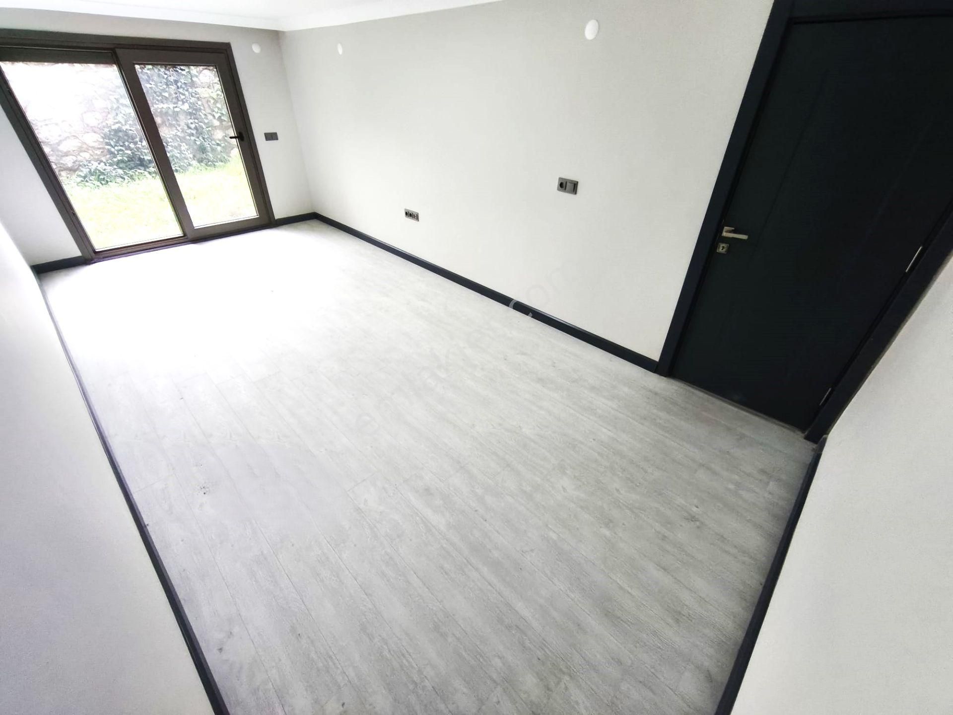 Burhaniye İskele'de Aygül'den Sıfır Denize 200 Mt Mustakil Tadında Bahçeli 2+1 Satılık Ters Dubleks - Görsel 11