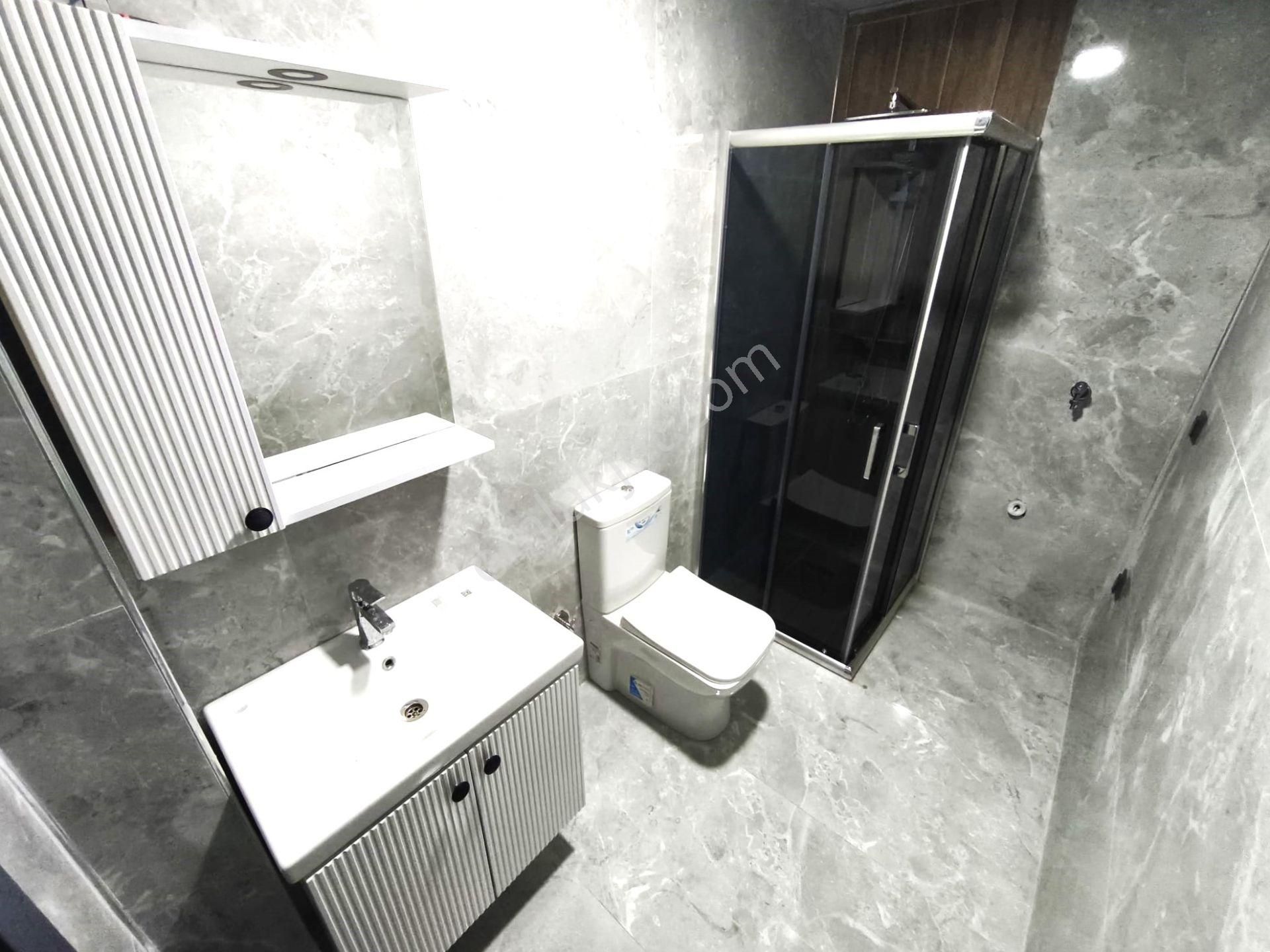 Burhaniye İskele'de Aygül'den Sıfır Denize 200 Mt Mustakil Tadında Bahçeli 2+1 Satılık Ters Dubleks - Görsel 21