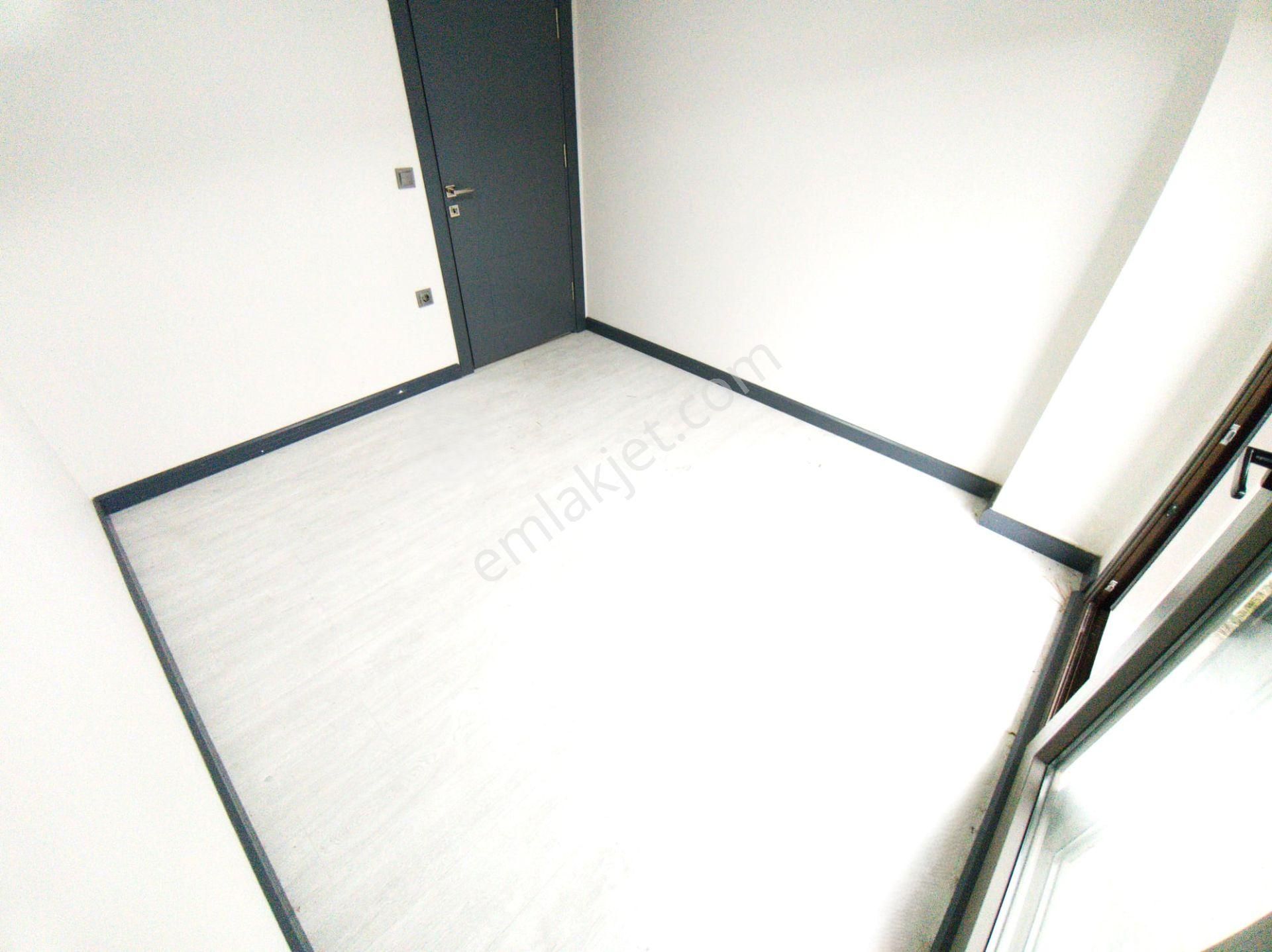 Burhaniye İskele'de Aygül'den Sıfır Denize 200 Mt Mustakil Tadında Bahçeli 2+1 Satılık Ters Dubleks - Görsel 30