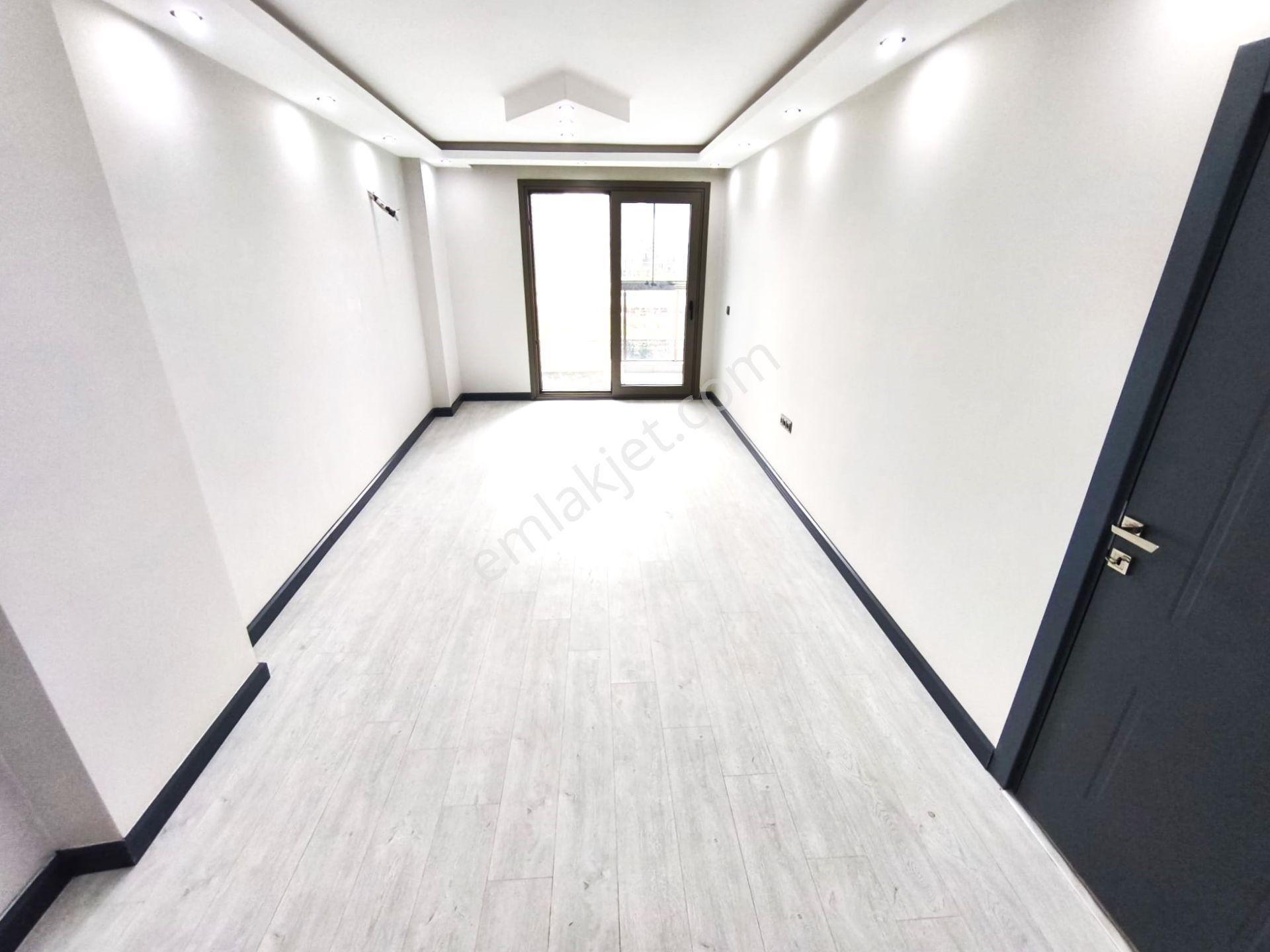 Burhaniye İskele'de Aygül'den Sıfır Denize 200 Mt Mustakil Tadında Bahçeli 2+1 Satılık Ters Dubleks - Görsel 17