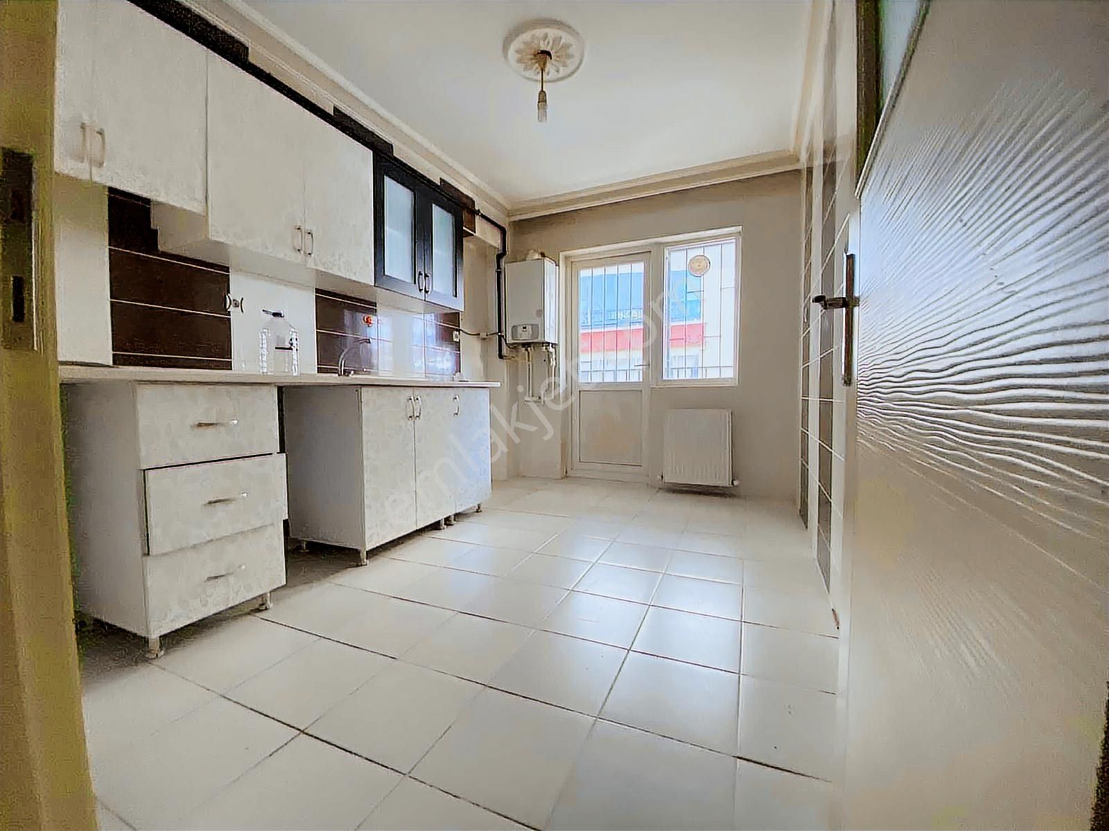 Karapürçek Mah Stadyum Yakını 3+1 Kot 1 Asansörlü Kiralık Daire - Görsel 18