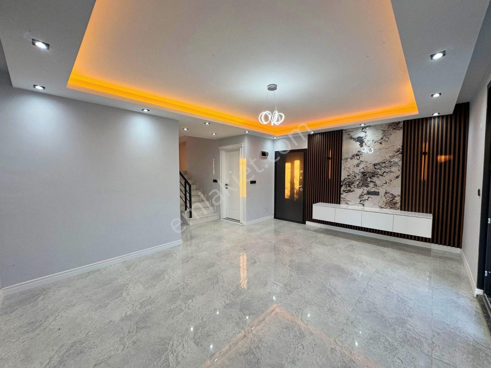 Kartallar'dan 300m² Arsalı Kaliteli Şık Havuzlu Müstakil Villa. - Görsel 7