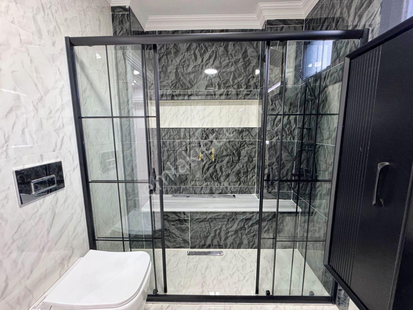 Kartallar'dan 300m² Arsalı Kaliteli Şık Havuzlu Müstakil Villa. - Görsel 35