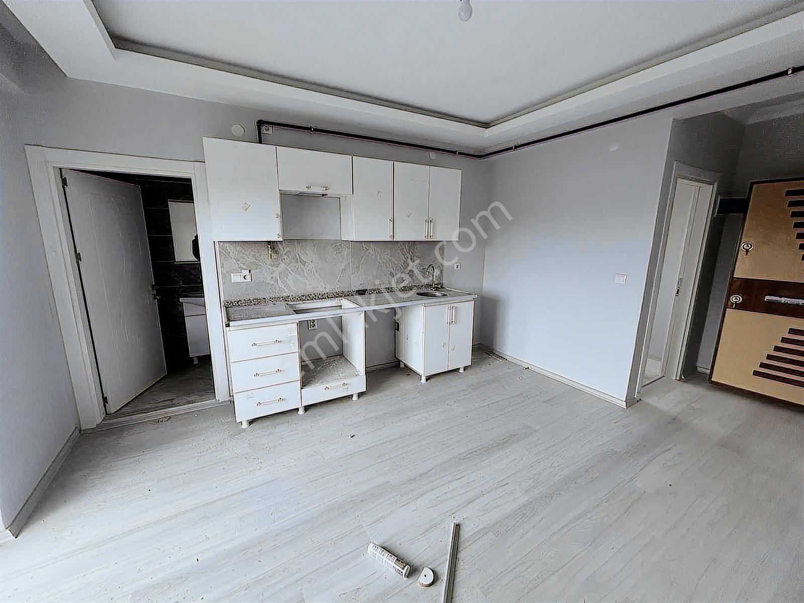Büyükşehir Belediyesi Karşısı Satılık 1+1 Daireler - Görsel 4