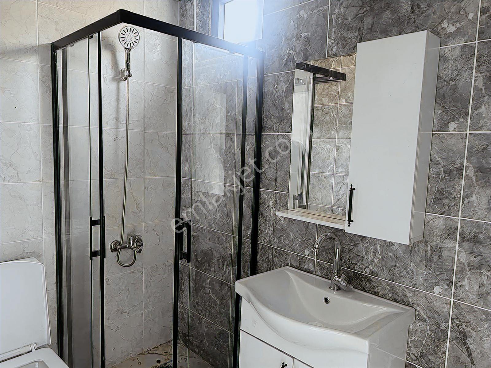 Büyükşehir Belediyesi Karşısı Satılık 1+1 Daireler - Görsel 7
