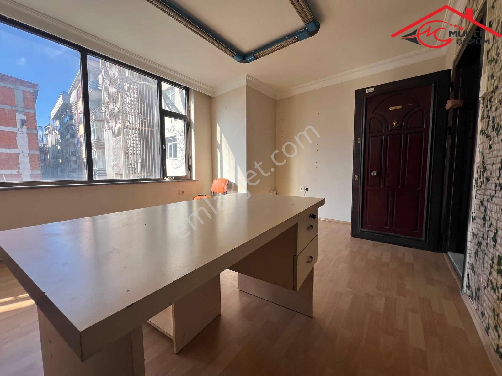 Şirinevler Mahmutbey Caddesinde İş Hanında Kiralık Ofis İşyeri Büro - Görsel 9