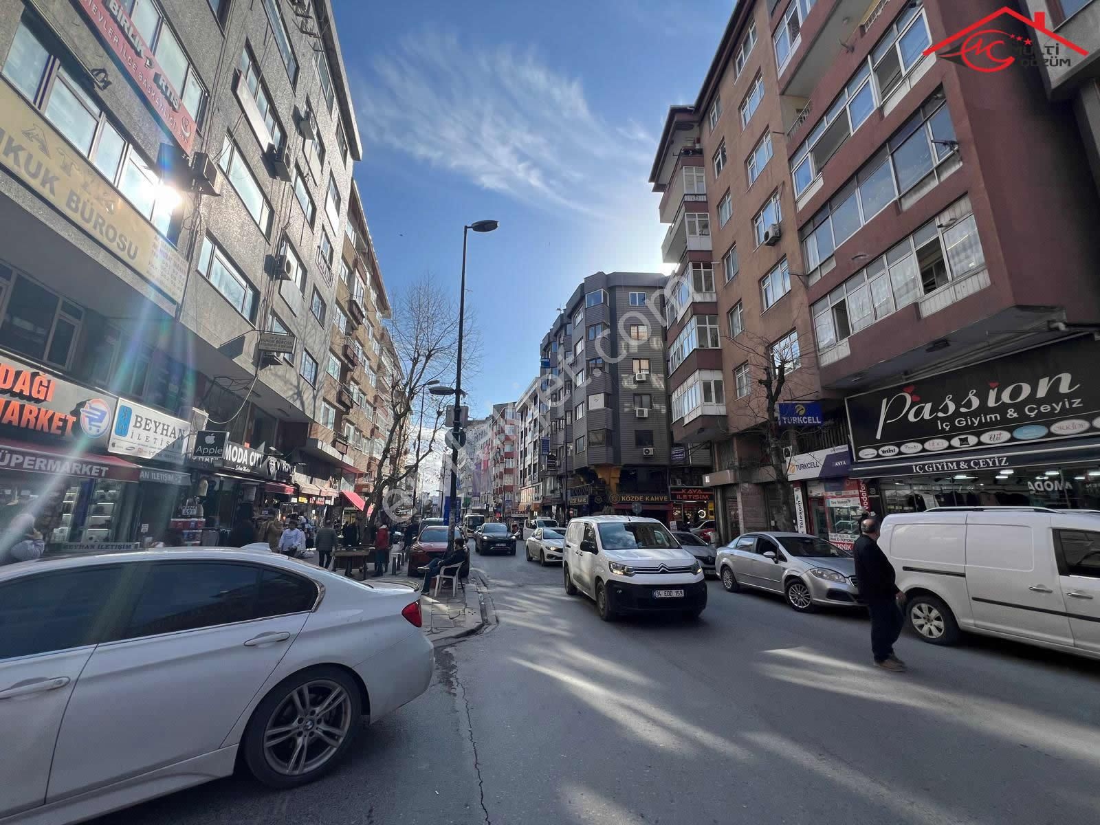 Şirinevler Mahmutbey Caddesinde İş Hanında Kiralık Ofis İşyeri Büro - Görsel 14