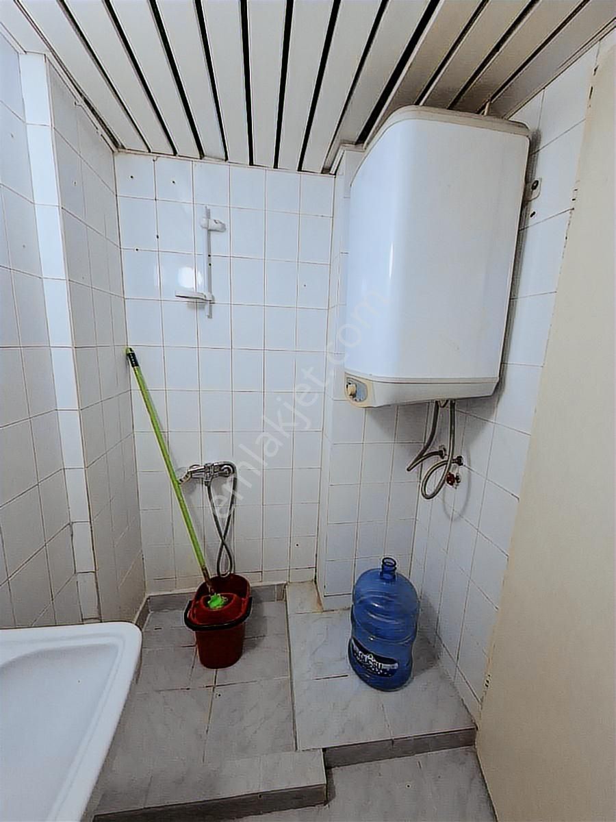 Bornova Evka4 Merkezde Kiralık Daire - Görsel 12