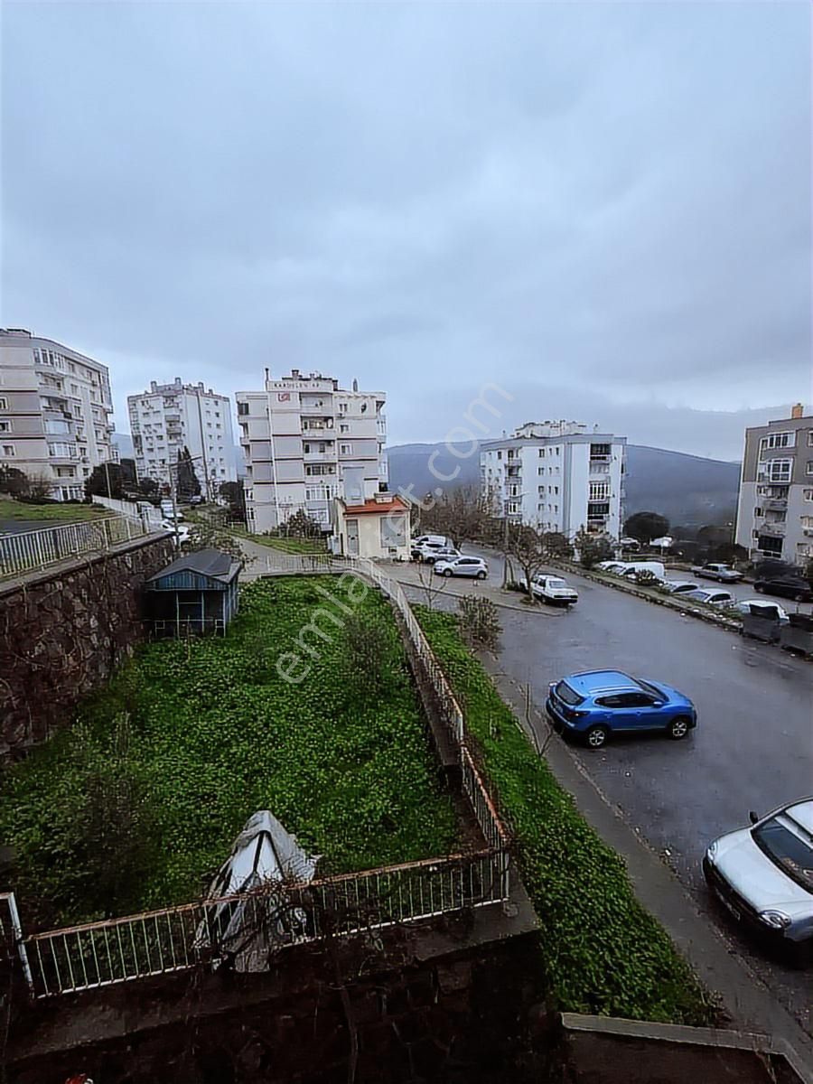 Bornova Evka4 Merkezde Kiralık Daire - Görsel 3