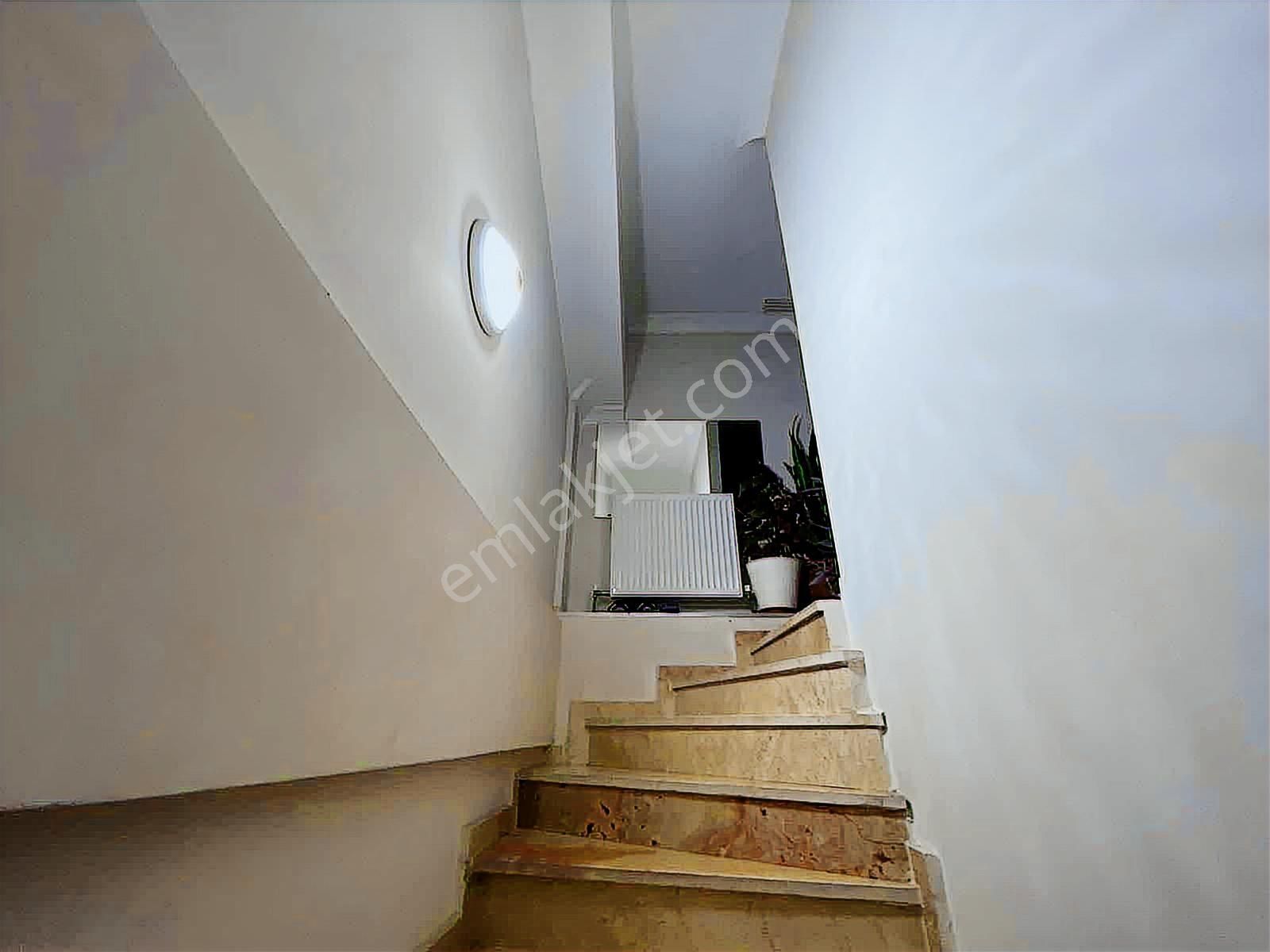 Fırsat!! 60. Yıl Okulun Yanında Satılık 3+1 Üst Dubleks 4 Yıllık - Görsel 16