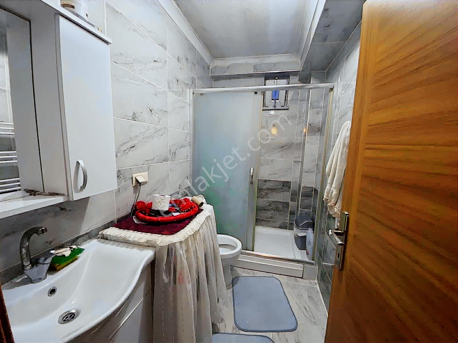 Fırsat!! 60. Yıl Okulun Yanında Satılık 3+1 Üst Dubleks 4 Yıllık - Görsel 5