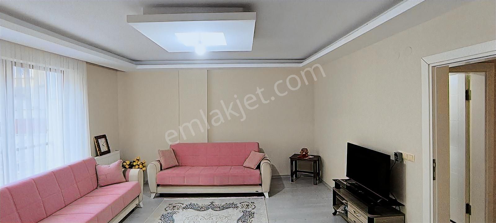 Edis Emlak'tan Satılık Bafra Emirefendi Mahallesi'nde 2+1 Daire - Görsel 3