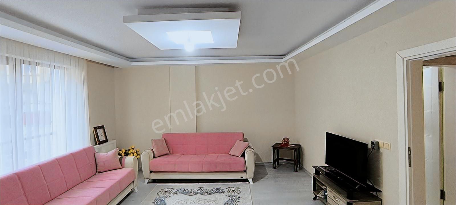 Edis Emlak'tan Satılık Bafra Emirefendi Mahallesi'nde 2+1 Daire - Görsel 2