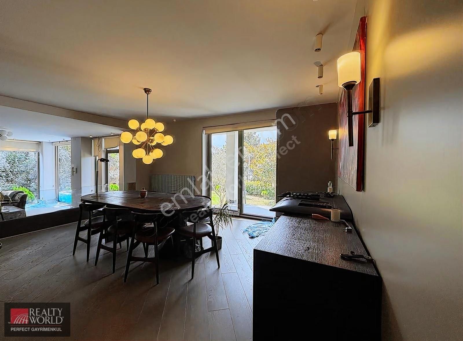 Zekeriyaköy'de Orman Manzaralı, 6+1, 450m² Satılık Villa - Görsel 11