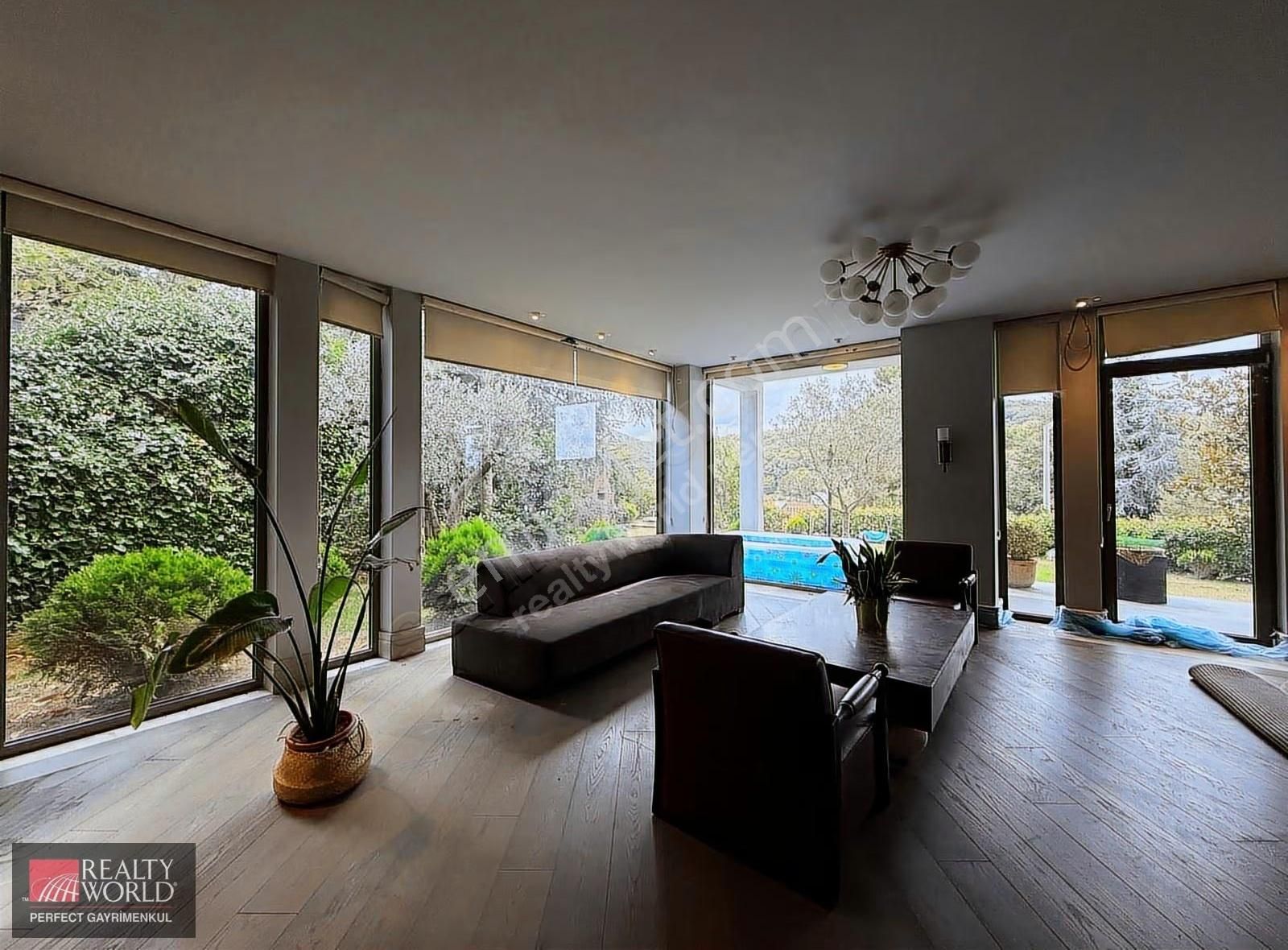 Zekeriyaköy'de Orman Manzaralı, 6+1, 450m² Satılık Villa - Görsel 23
