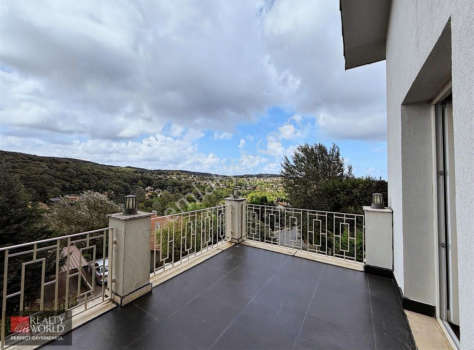 Zekeriyaköy'de Orman Manzaralı, 6+1, 450m² Satılık Villa - Görsel 21