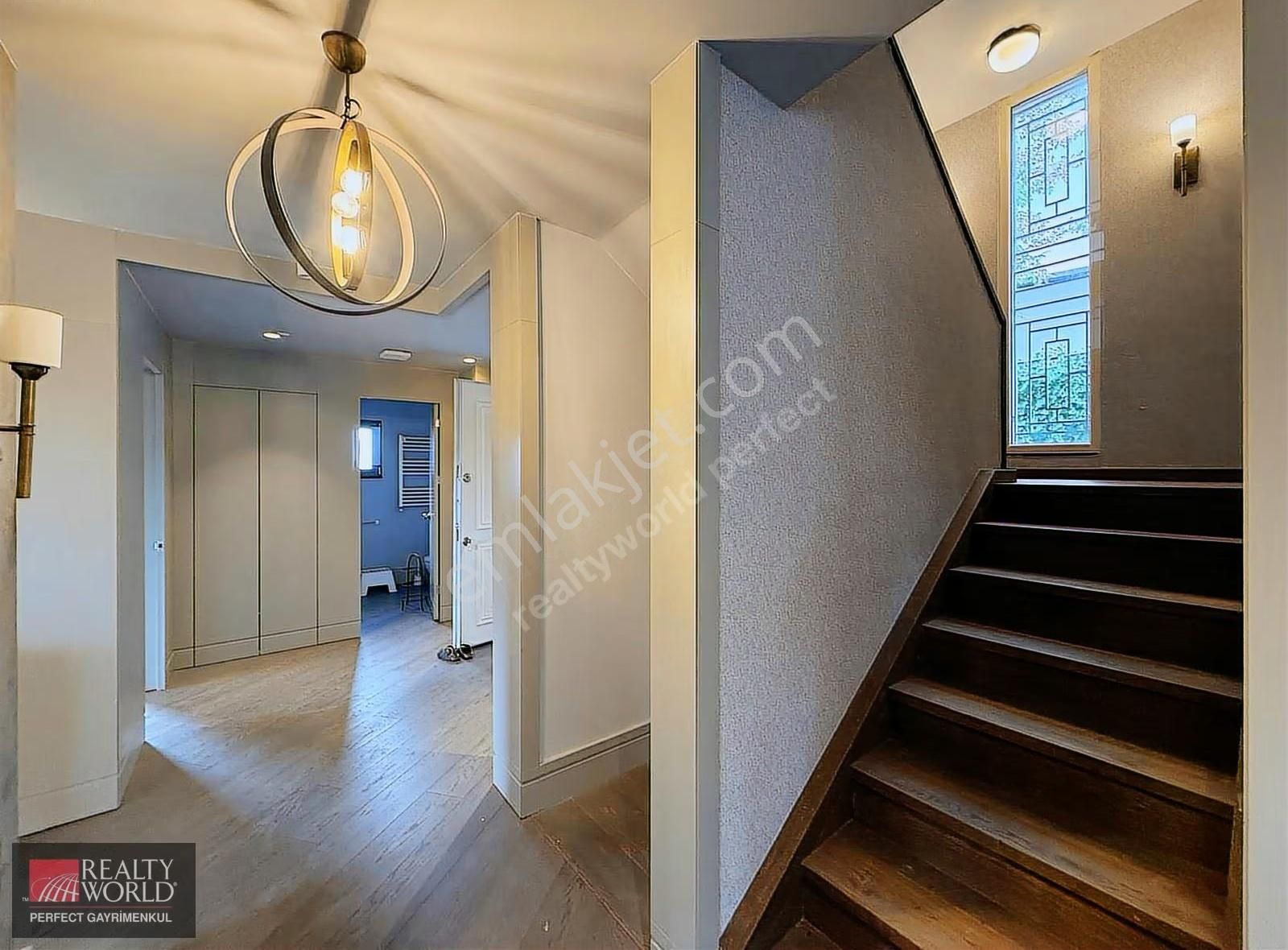 Zekeriyaköy'de Orman Manzaralı, 6+1, 450m² Satılık Villa - Görsel 5