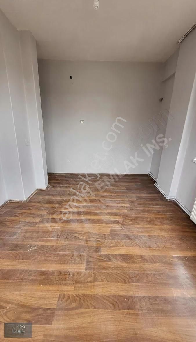 Fabrikalarda Erastanın Yanında 3+1 Doğalgazlı Arakat Daire - Görsel 18