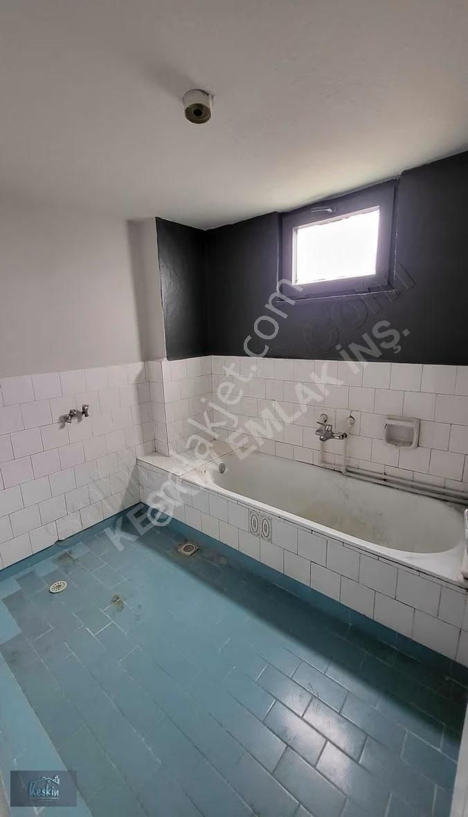 Fabrikalarda Erastanın Yanında 3+1 Doğalgazlı Arakat Daire - Görsel 3