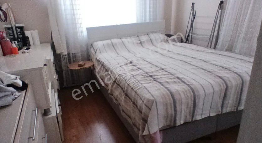 Yenibosna Zafer Mah. Ahmet Yesevi Cad. 1.kat 2+1 Fotoğraflar Yüklenecek - Görsel 16