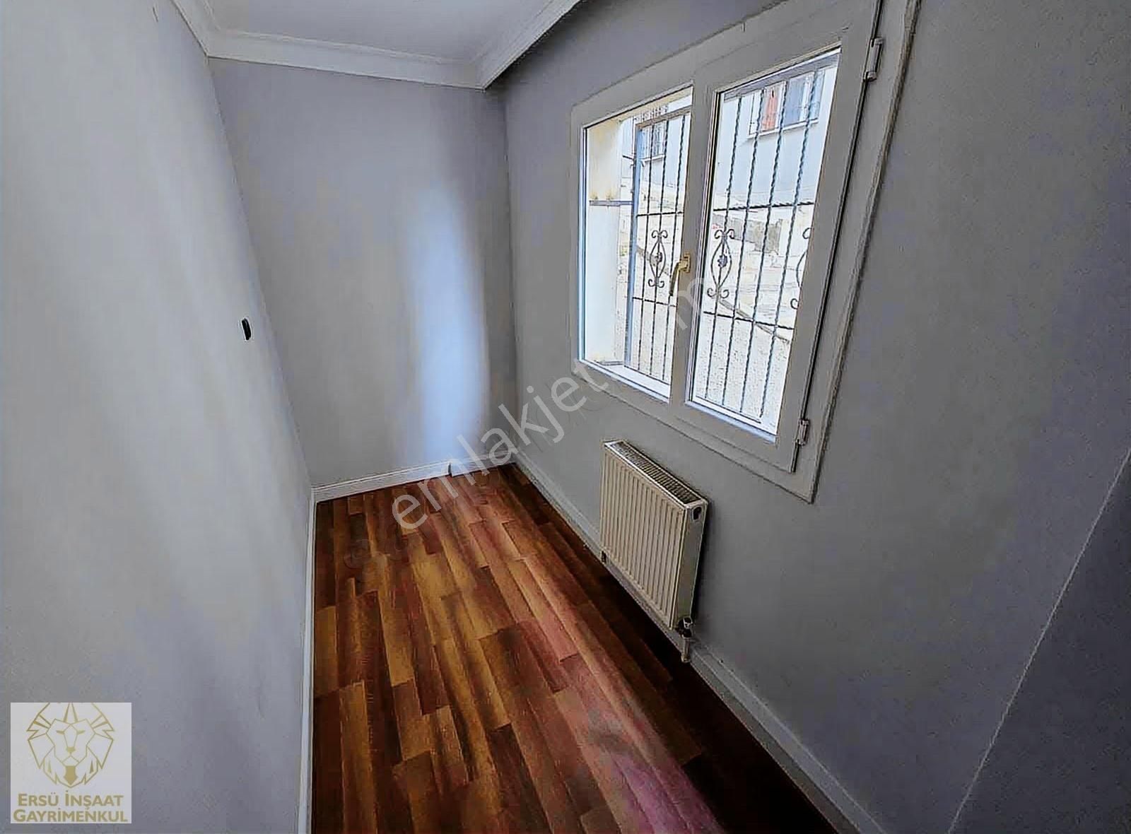 Ersü'den 3+1 Hastane Yakını Doğalgazlı Balkonlu Arakat Daire - Görsel 6