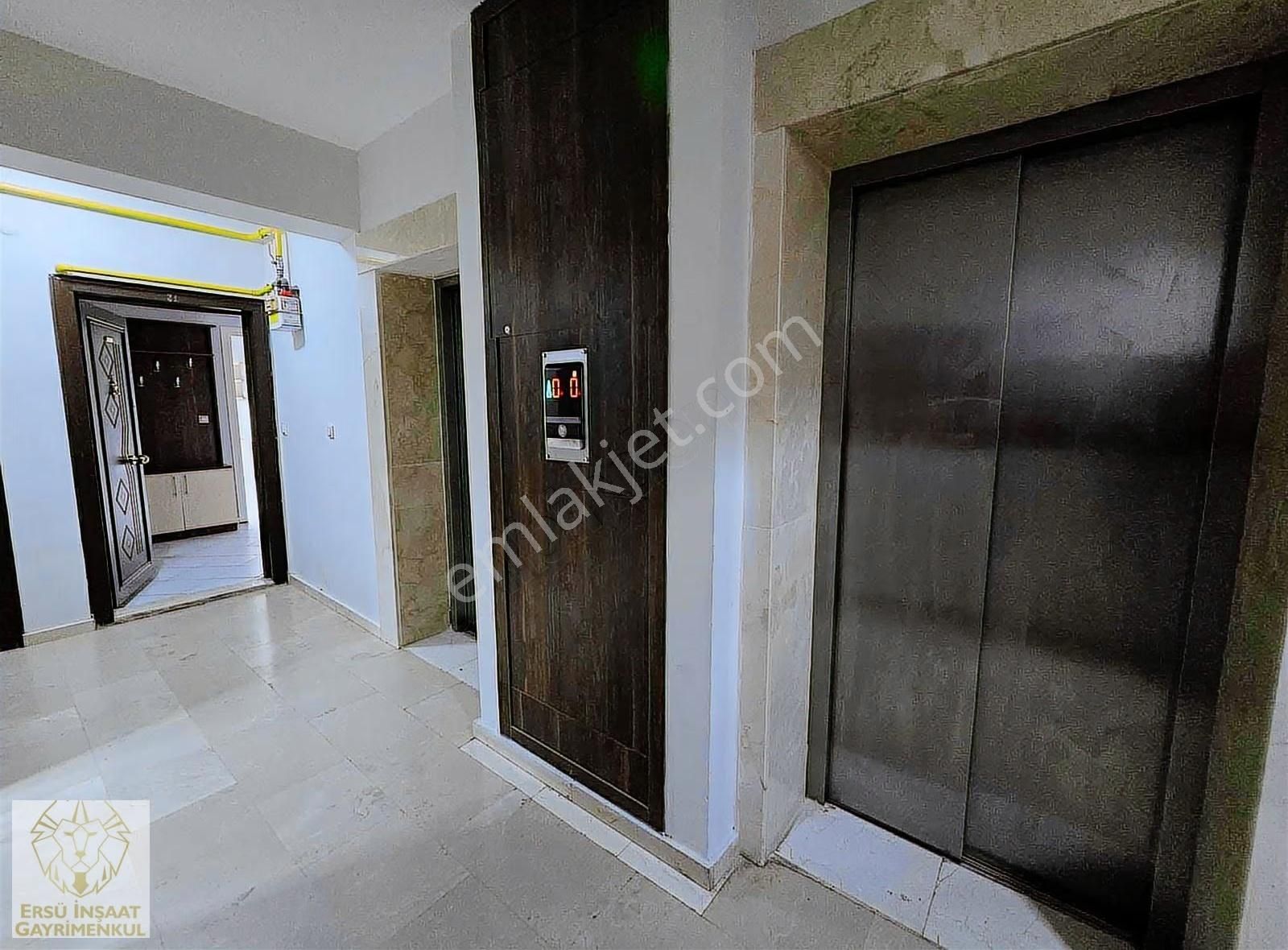 Ersü'den 3+1 140m2 Site Doğalgazlı Asansörlü Ferah Arakat - Görsel 9