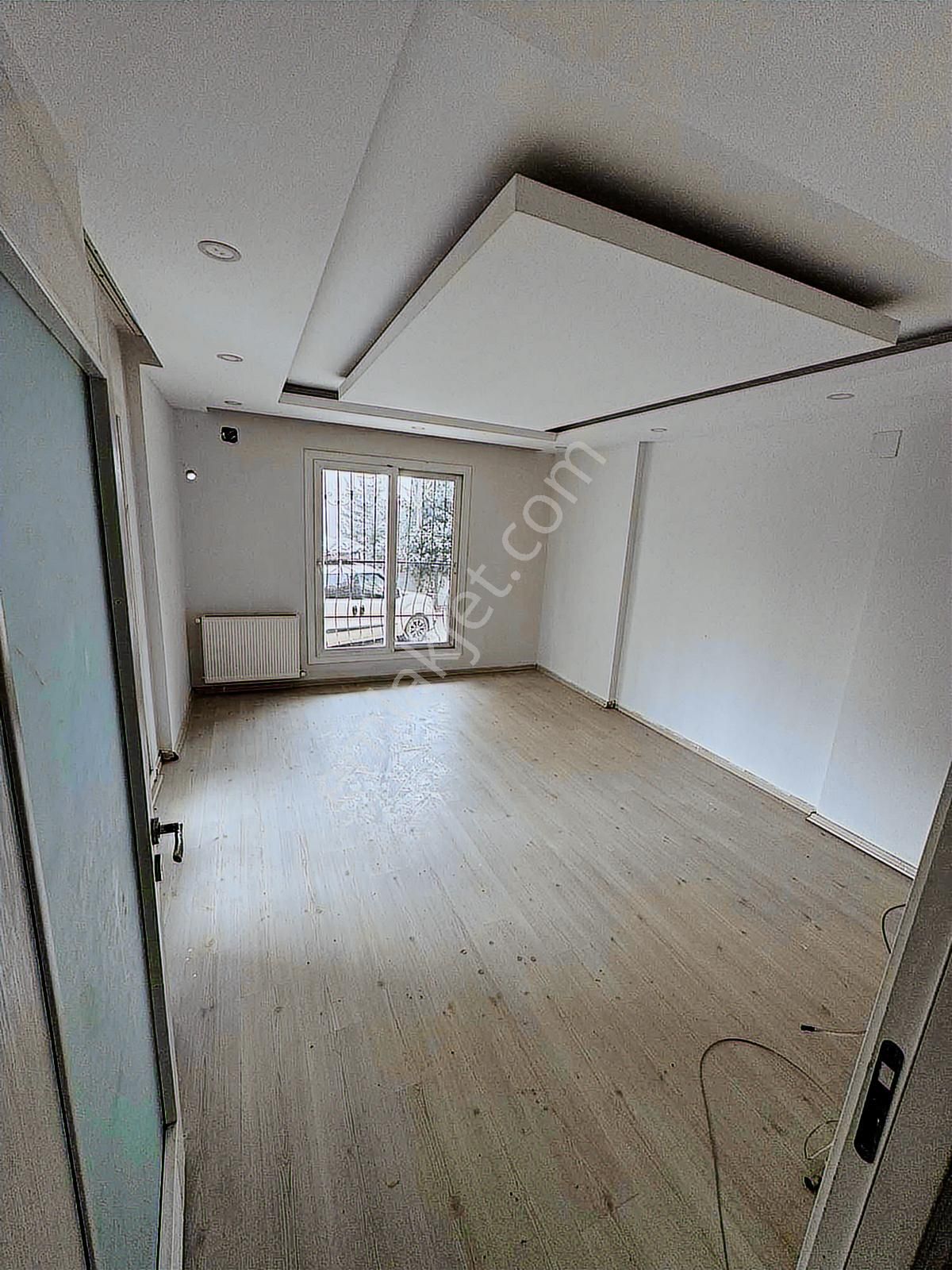 Belediye Civarı Doğalgaz Kombili 2+1 Kiralık Daire - Görsel 5