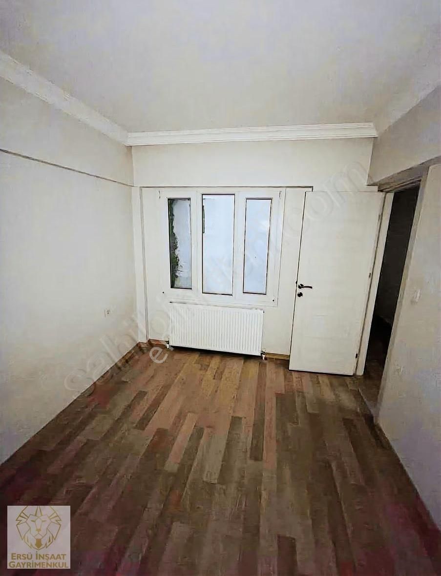 Ersü'den 2+1 Ordu Caddesi Yakını Doğalgazlı Arakat Daire - Görsel 3