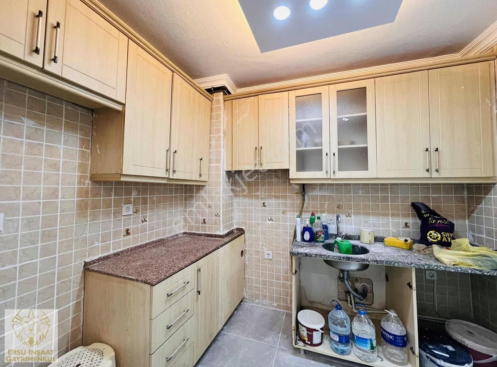 Ersü'den Ordu Caddesi Yakını 3+1 Komple Yapılı Doğalgazlı Daire - Görsel 3