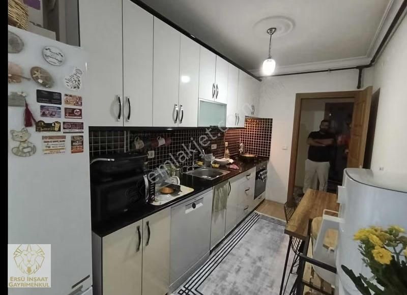 Ersü'den 3+1 Metro Yakını Ferah Doğalgazlı Asansörlü Arakat - Görsel 15