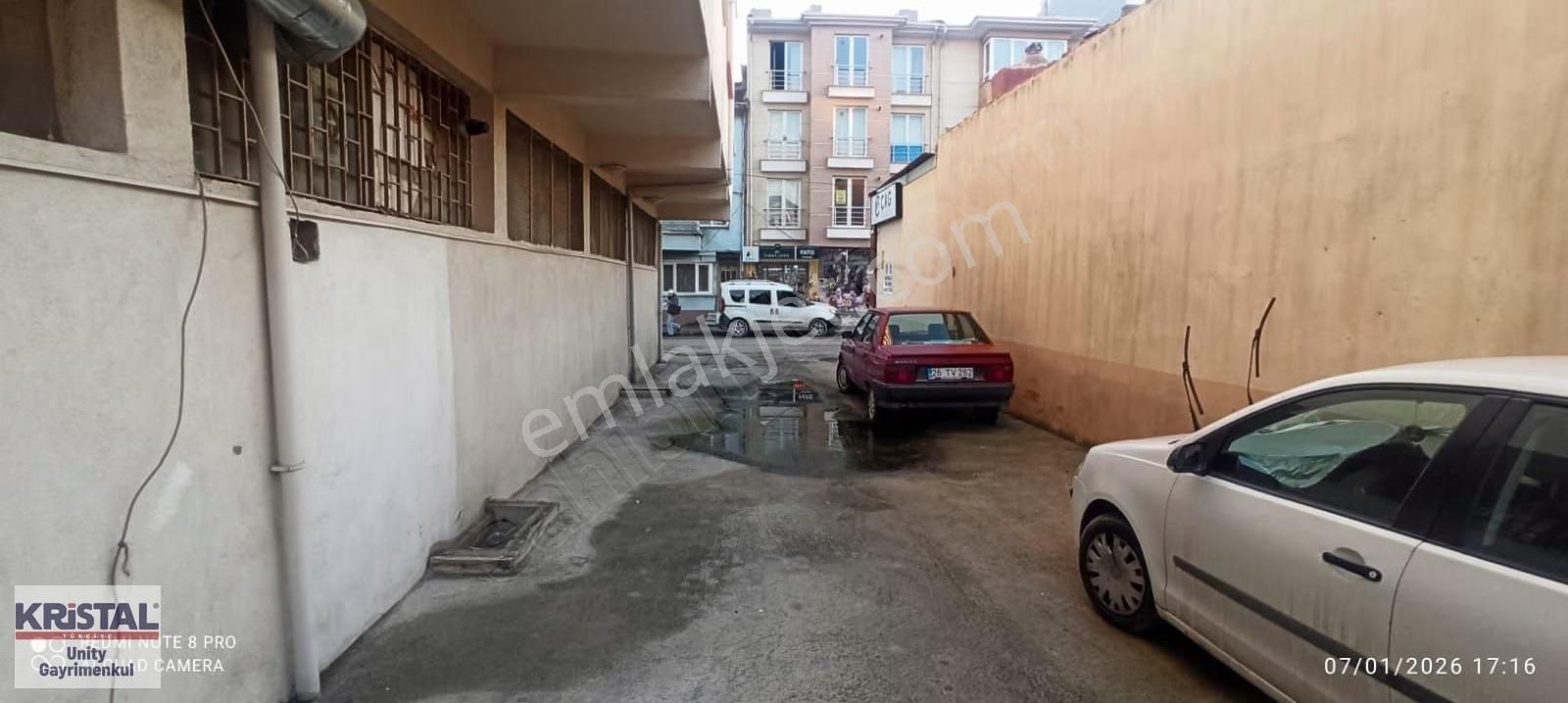 Bahçelievler'de Yatırım Fırsatı 2+1 Daire - Görsel 12