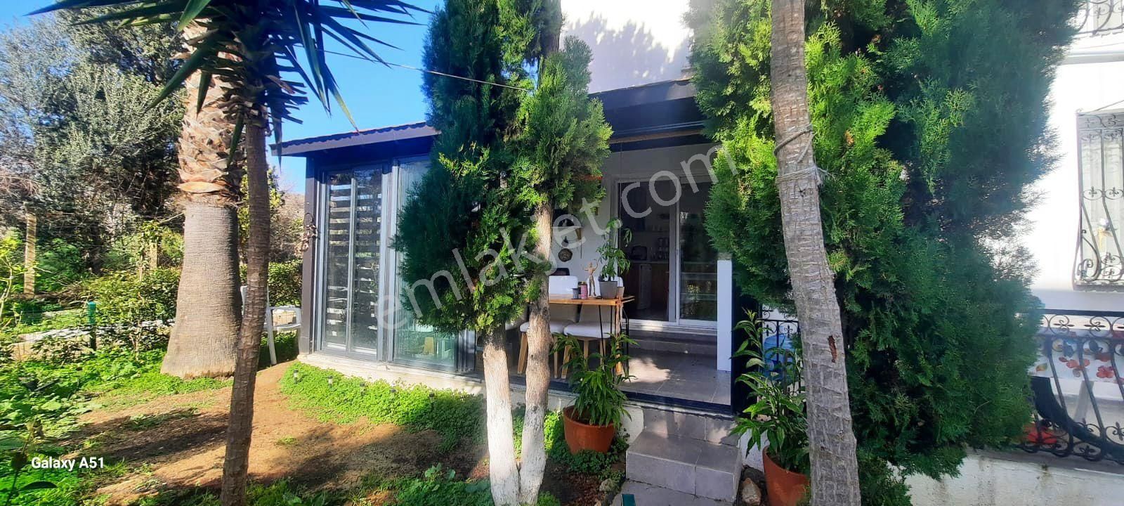 Bodrum Gümüşlükte Havuzlu Sitede Müstakil 4+2 Bakımlı Temiz - Görsel 8