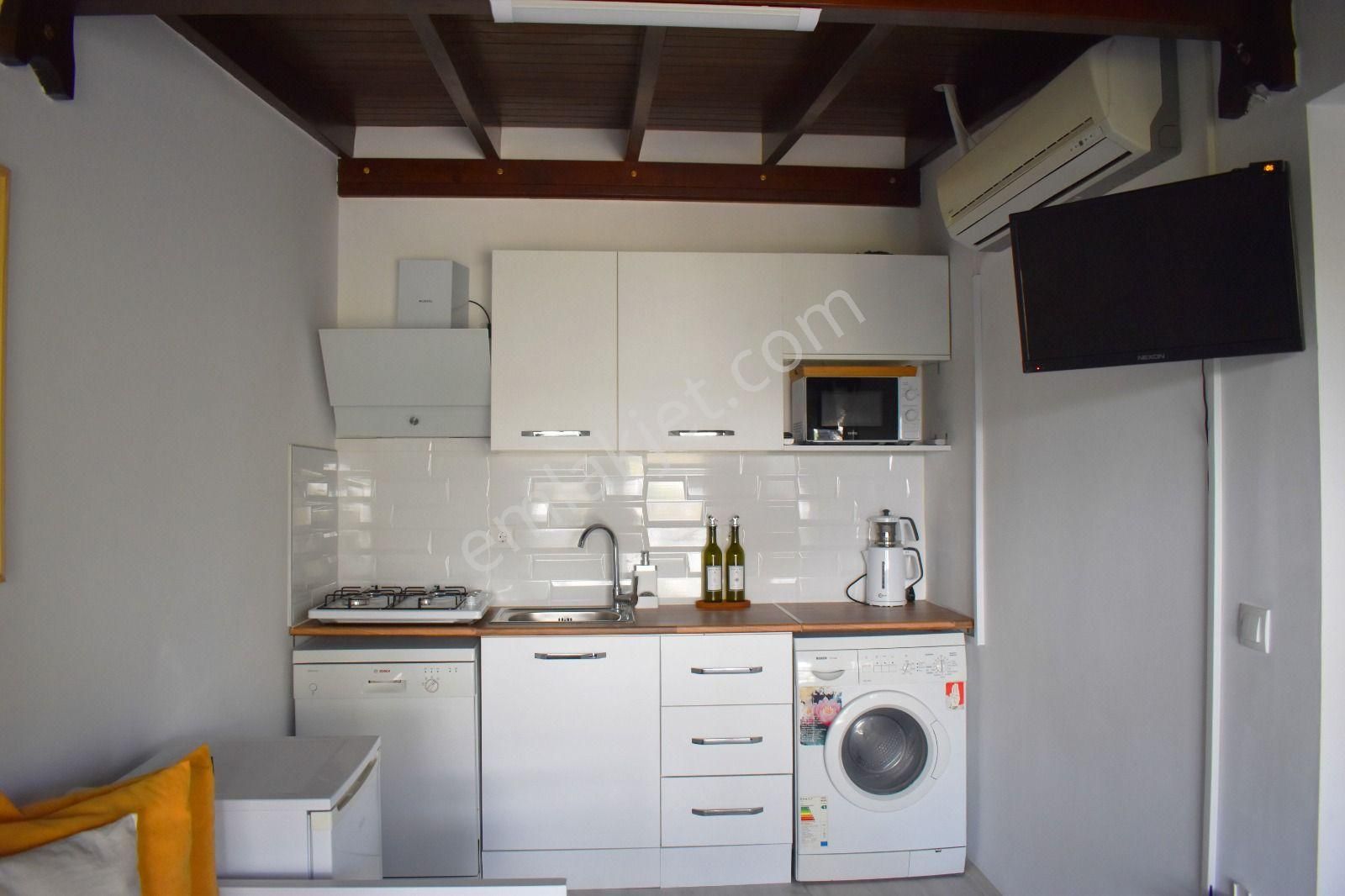 Bodrum Gümüşlükte Havuzlu Sitede Müstakil 4+2 Bakımlı Temiz - Görsel 15