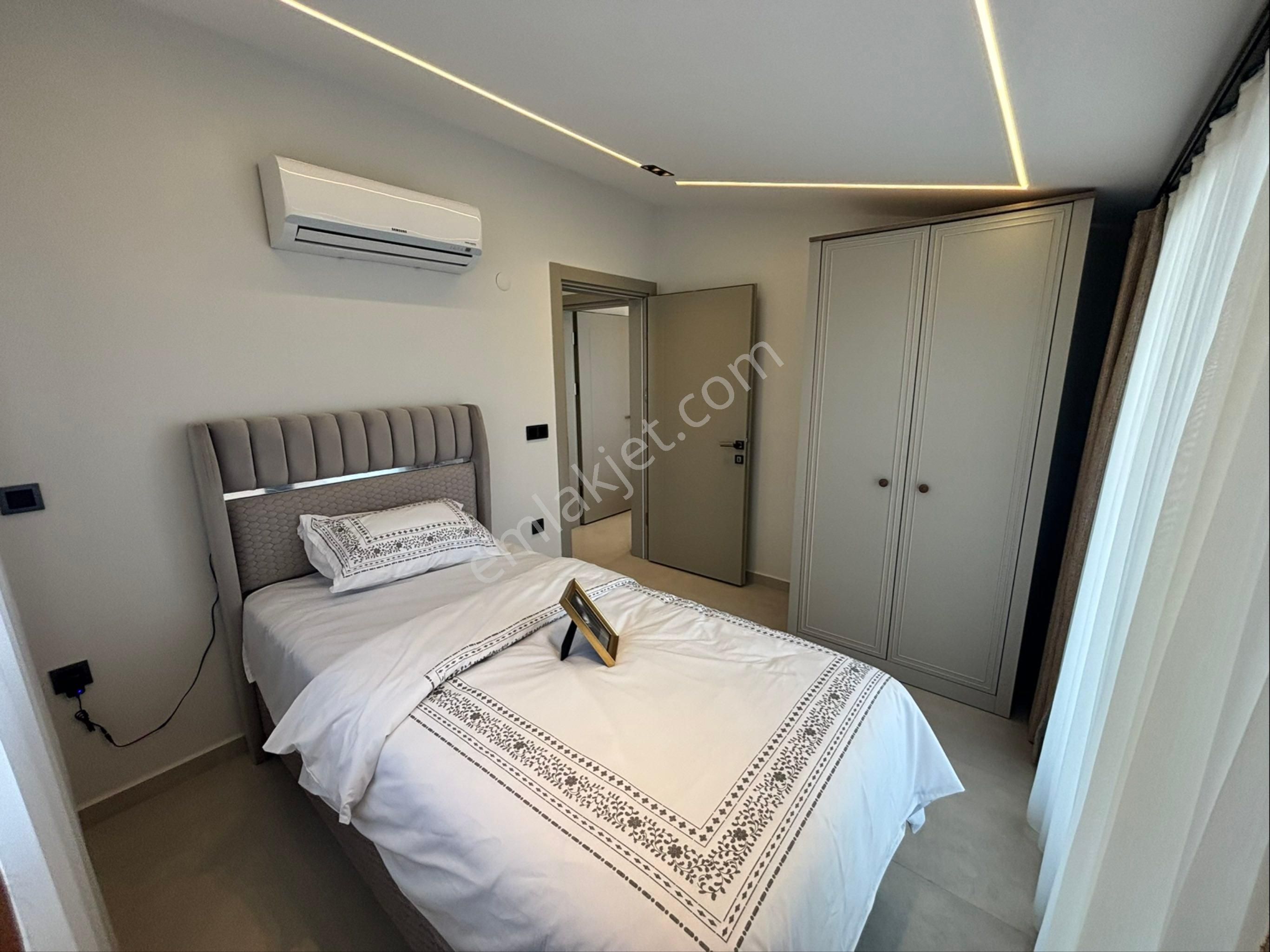 Didimde Full Eşyalı Müstakil Otoparklı Altan Isıtmalı 4+1 Villa - Görsel 8