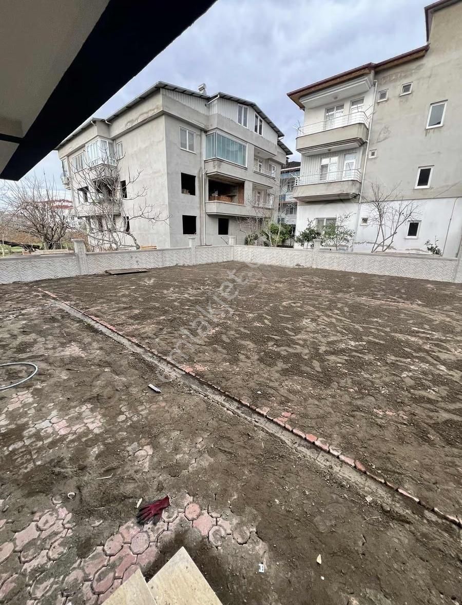 Altıkat Emlaktan Şehir İçinde Sıfır 2+1 - Görsel 4