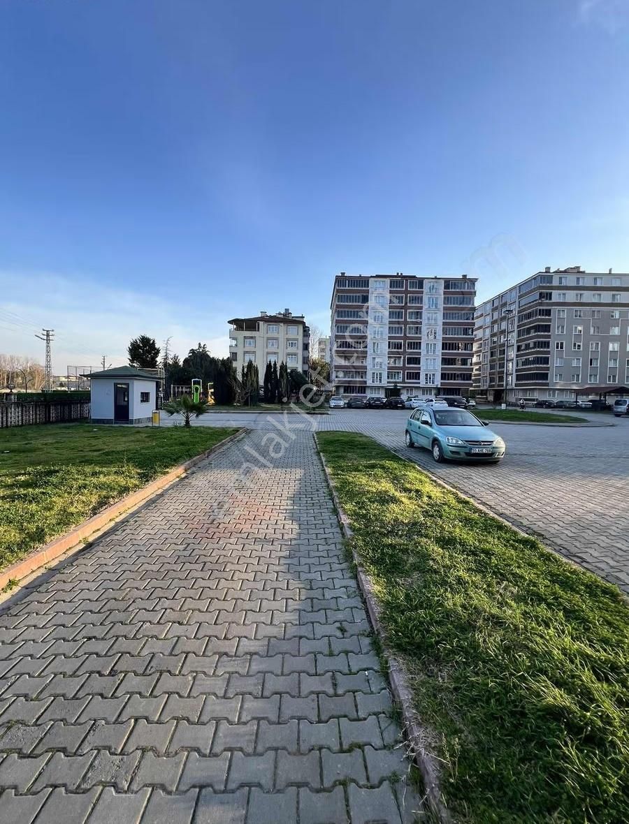 Altıkat Emlaktan Site İçerisinde Ara Kat 3+1 Sıfır Daire - Görsel 8