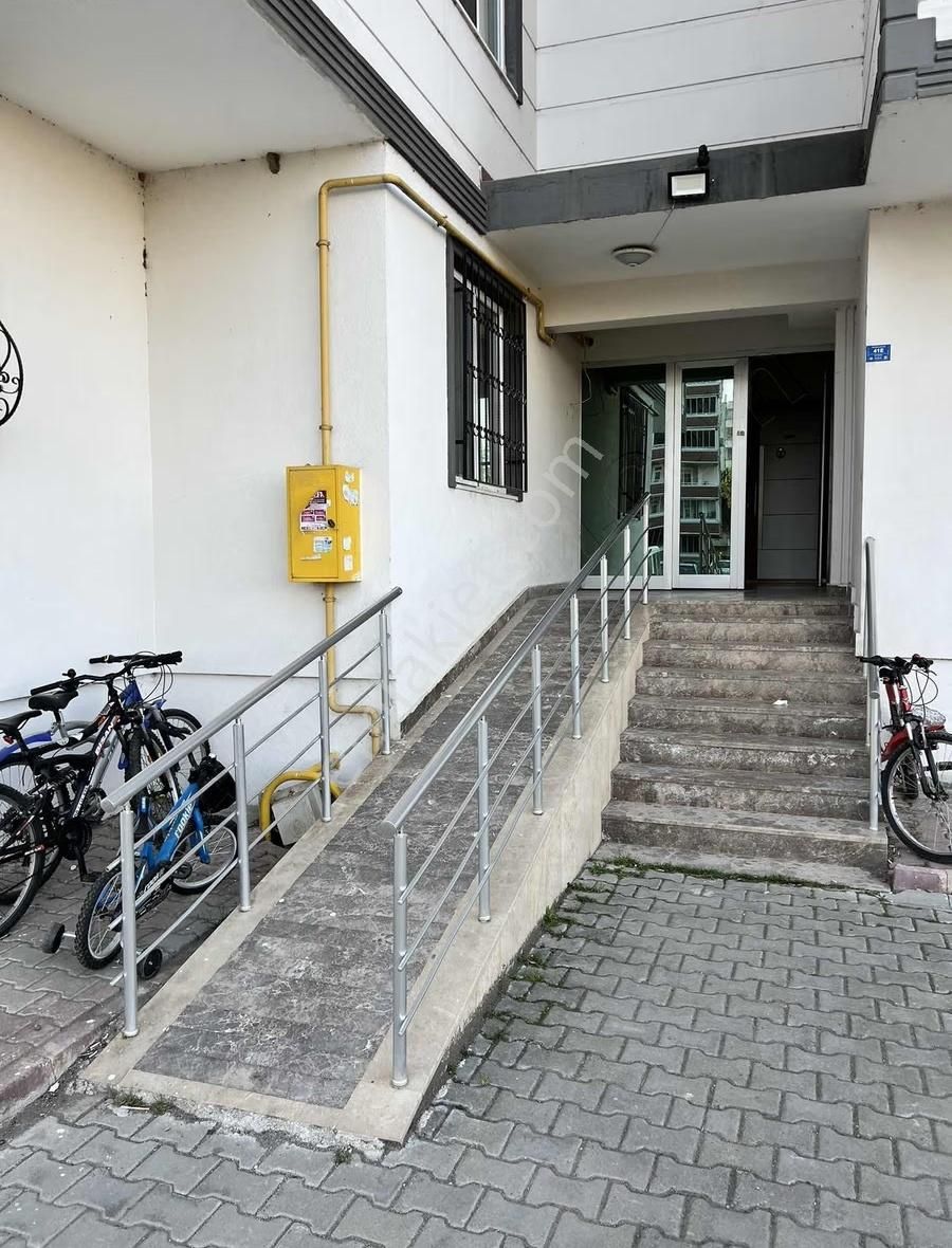 Altıkat Emlaktan Site İçerisinde Ara Kat 3+1 Sıfır Daire - Görsel 13