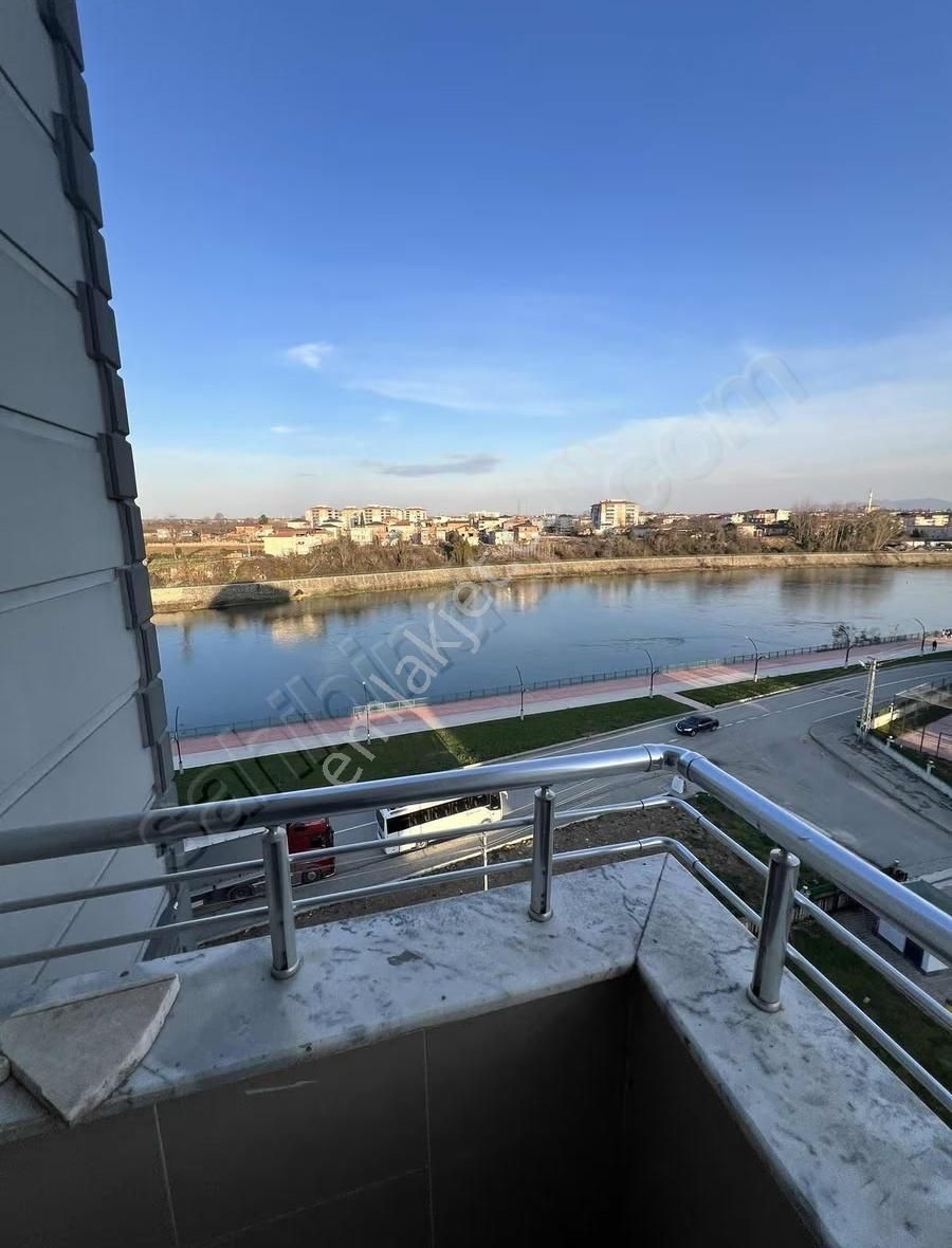 Altıkat Emlaktan Site İçerisinde Ara Kat 3+1 Sıfır Daire - Görsel 9