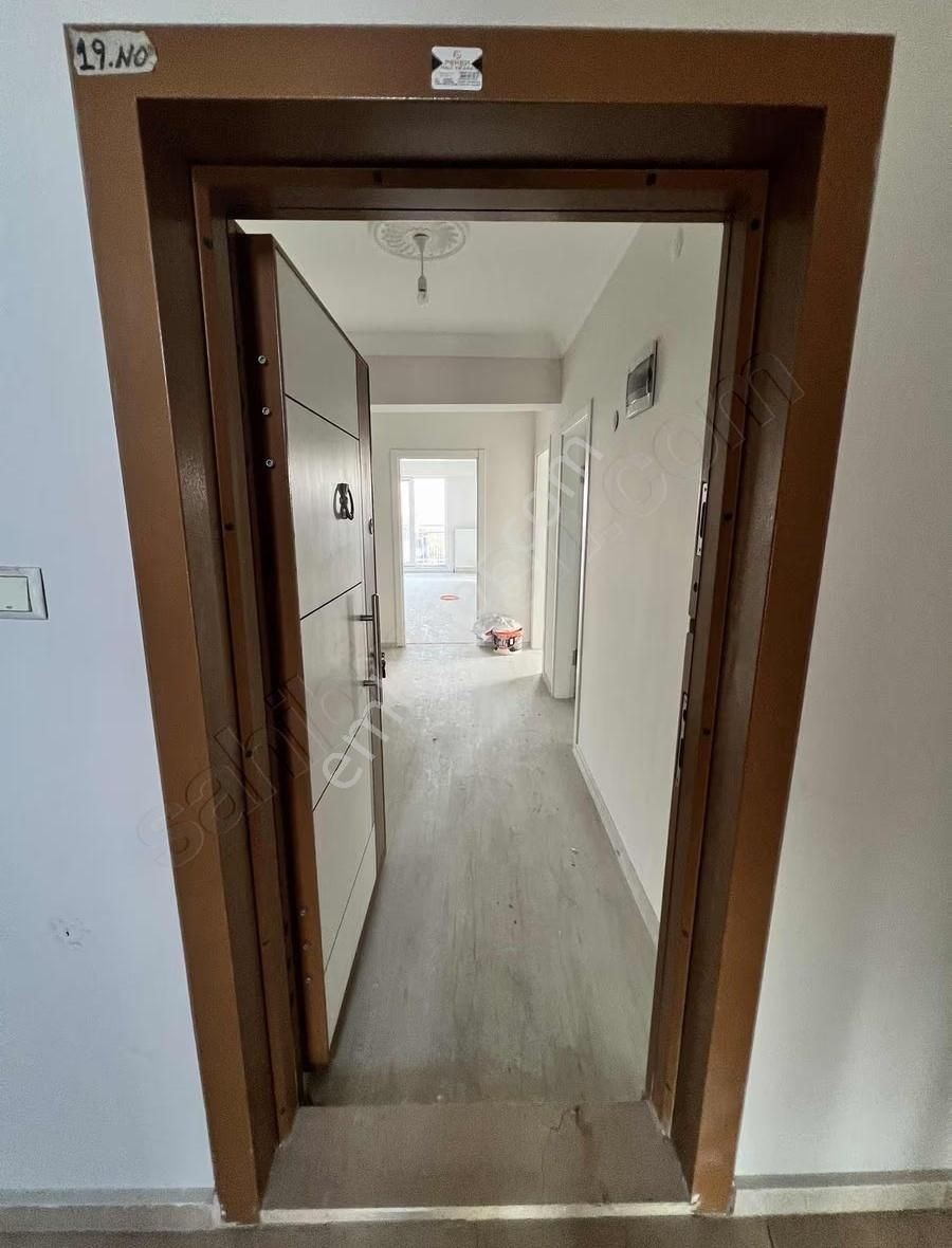 Altıkat Emlaktan Site İçerisinde Ara Kat 3+1 Sıfır Daire