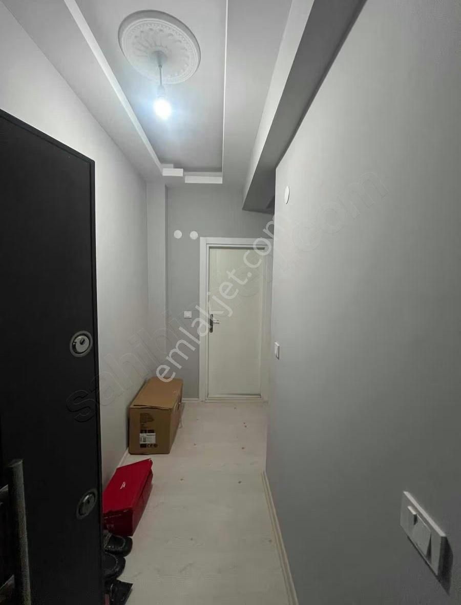Altıkat Emlaktan Kiracılı Eşyalı 1+1 Daire
