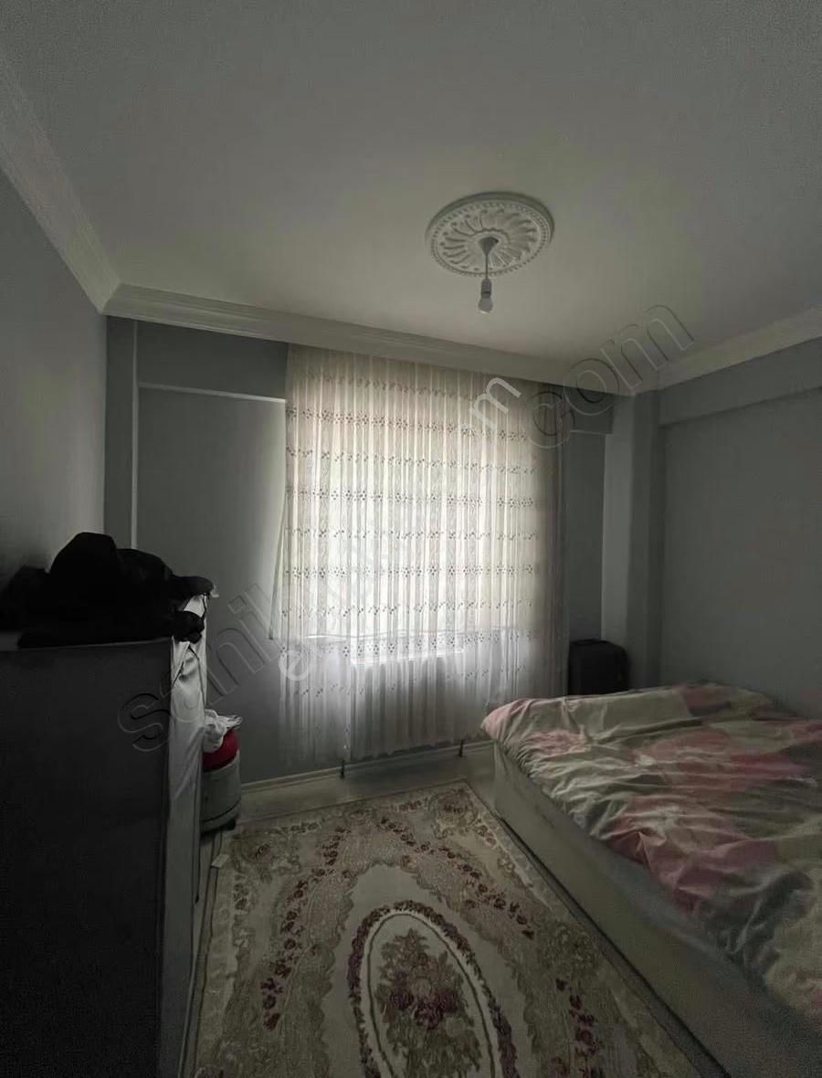 Altıkat Emlaktan Kiracılı Eşyalı 1+1 Daire - Görsel 9