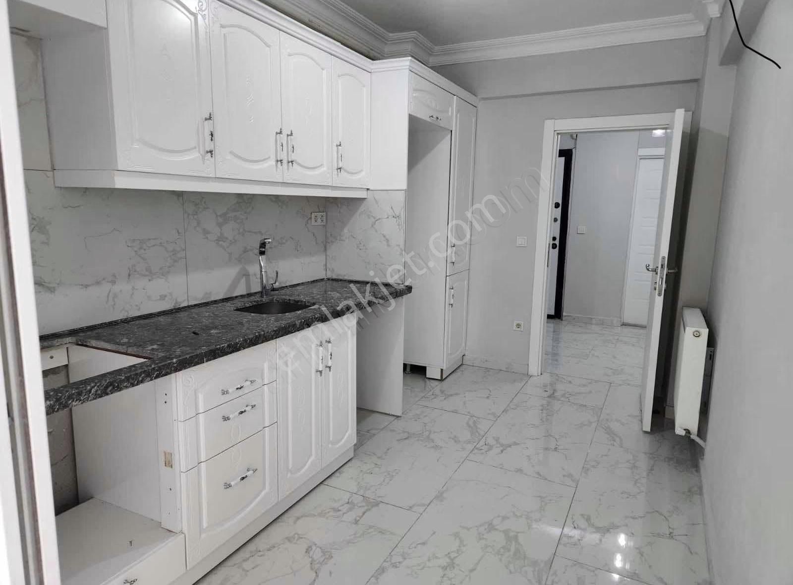 Altıkat Emlaktan 3 + 1 Masrafsız Daıre - Görsel 10