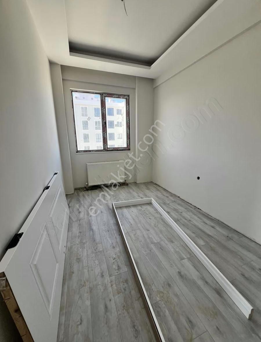 Altıkat Emlaktan Havuzlu Site İçerisinde 3+1 Ara Kat Daire - Görsel 22